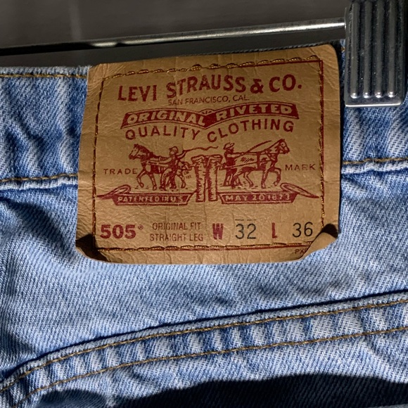 Vintage Levi’s 505s light wash - Picture 8 of 10